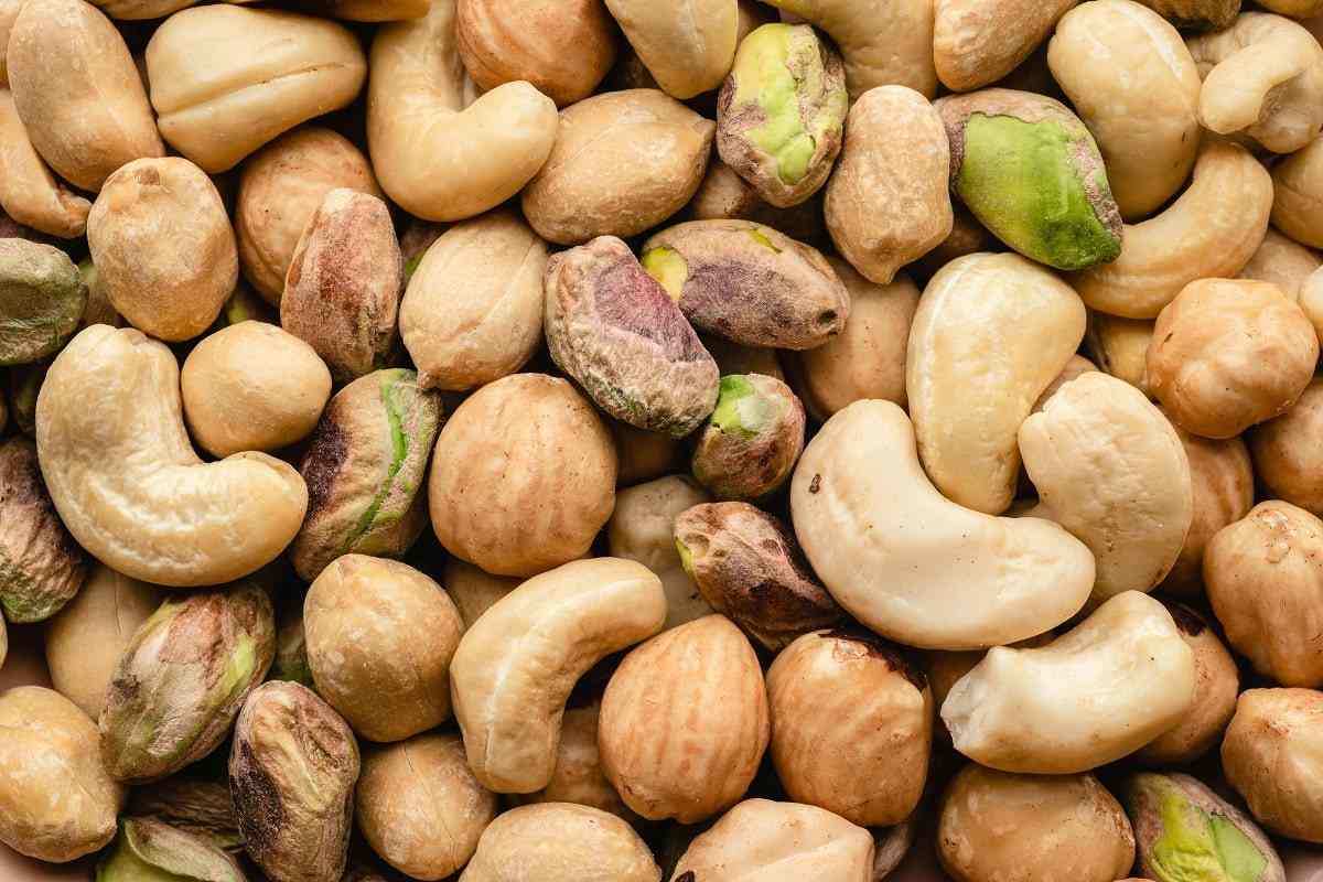 Pile of mixed nuts to represent magnesium 
